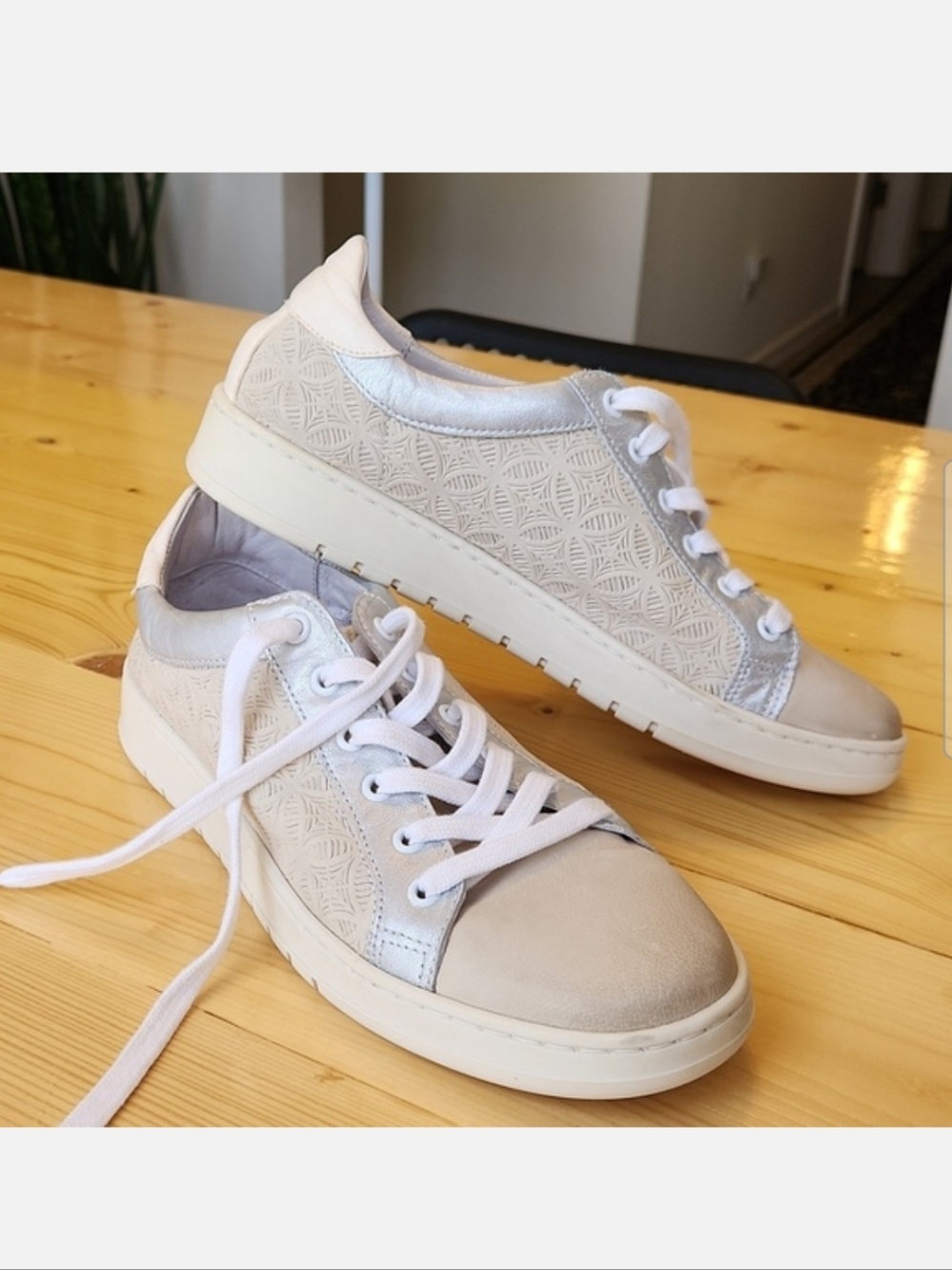 Miz Mooz Jane & Courtney Lace-Up Sneakers CJ Linen/Pewter EU 41 US 10